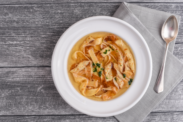 Serviervorschlag für Flädle Suppe